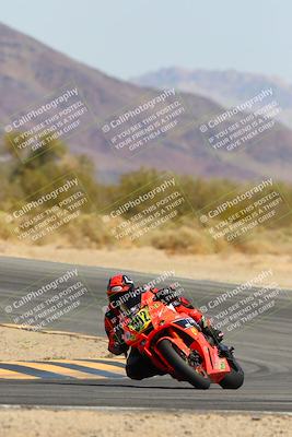 media/Mar-21-2025-CVMA Friday Practice (Fri) [[30cd4fe323]]/3-Racer 2/Session 4 (Turn 10)/